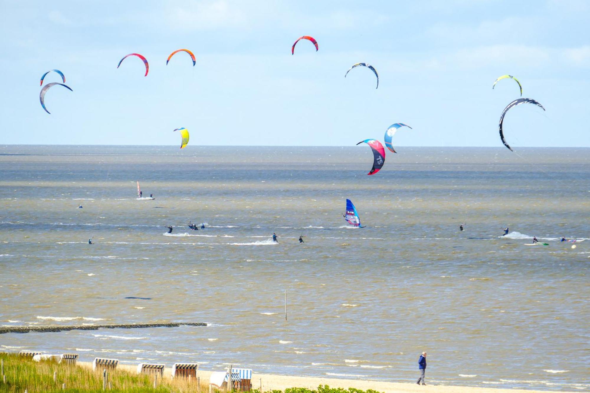 Strandhochhaus Sc13 Cuxhaven Bagian luar foto
